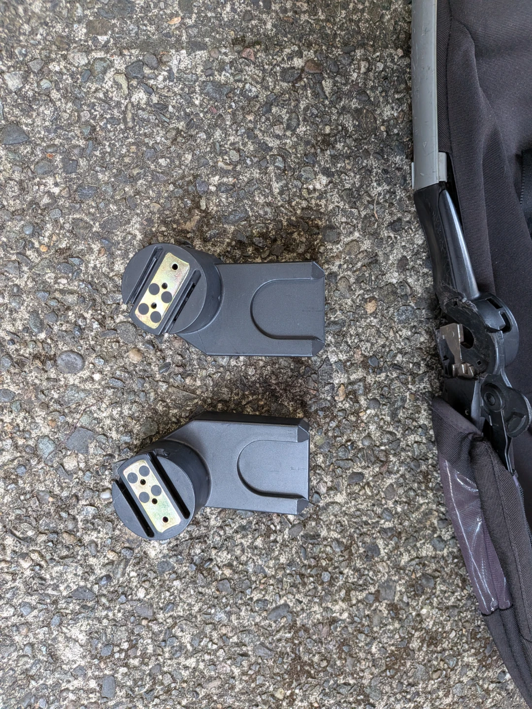 Quinny travel stroller with adapters for car seat - photo 4