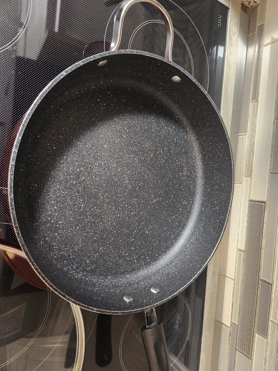 Cooks Essentials 12-inch Non-Stick Frying Pan with Lid - photo 2