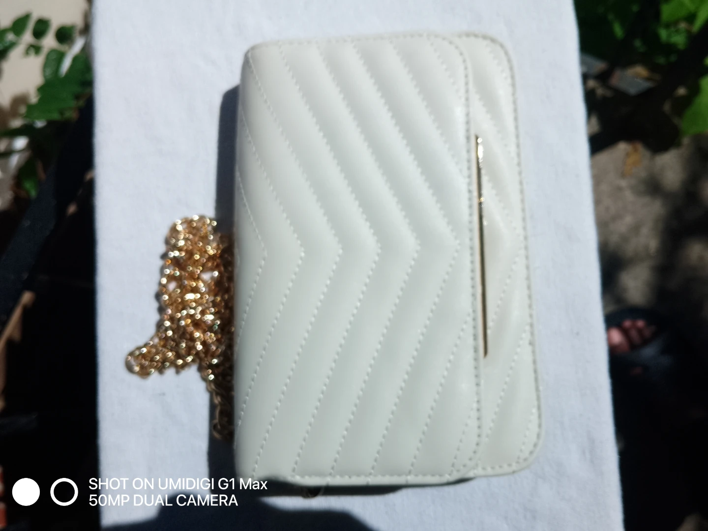 White Quilted Shoulder Bag with Gold Chain