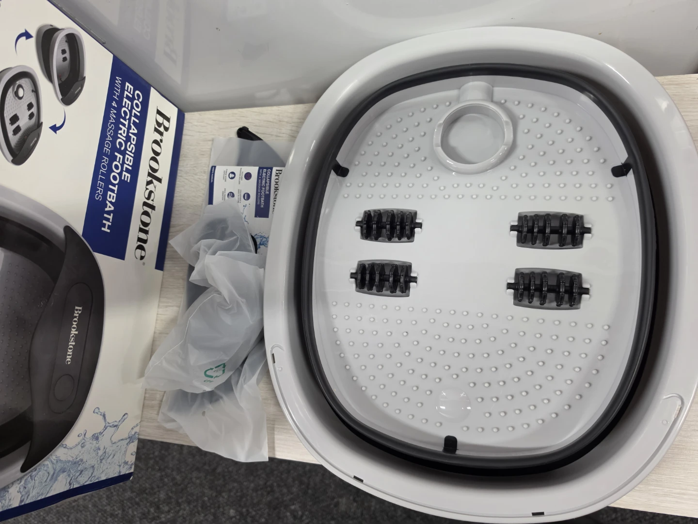 Brookstone Collapsible Electric Footbath with 4 Massage Rollers - photo 3