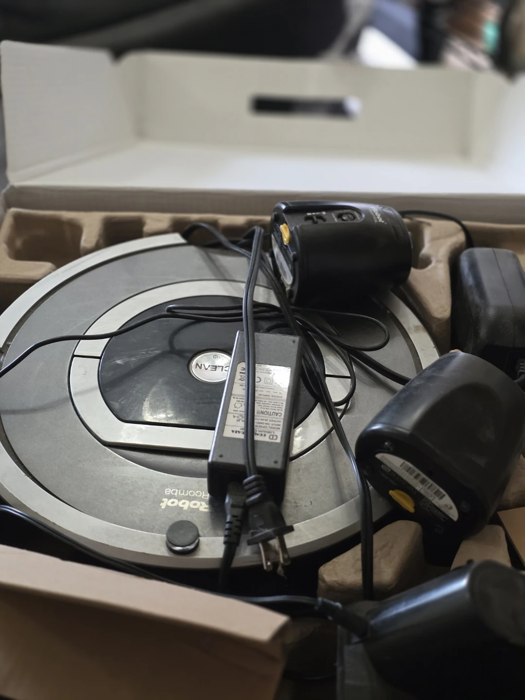 iRobot Roomba 600 Series Robot Vacuum