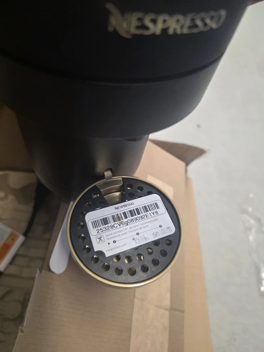 Nespresso Vertuo Pop+ Deluxe Coffee Machine - photo 4