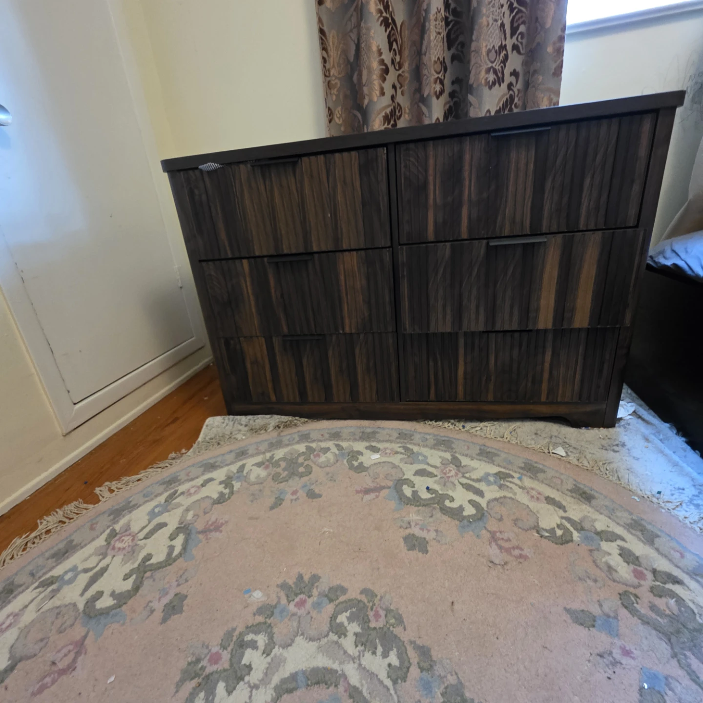 Dark Wood Dresser - 6 Drawer - photo 3