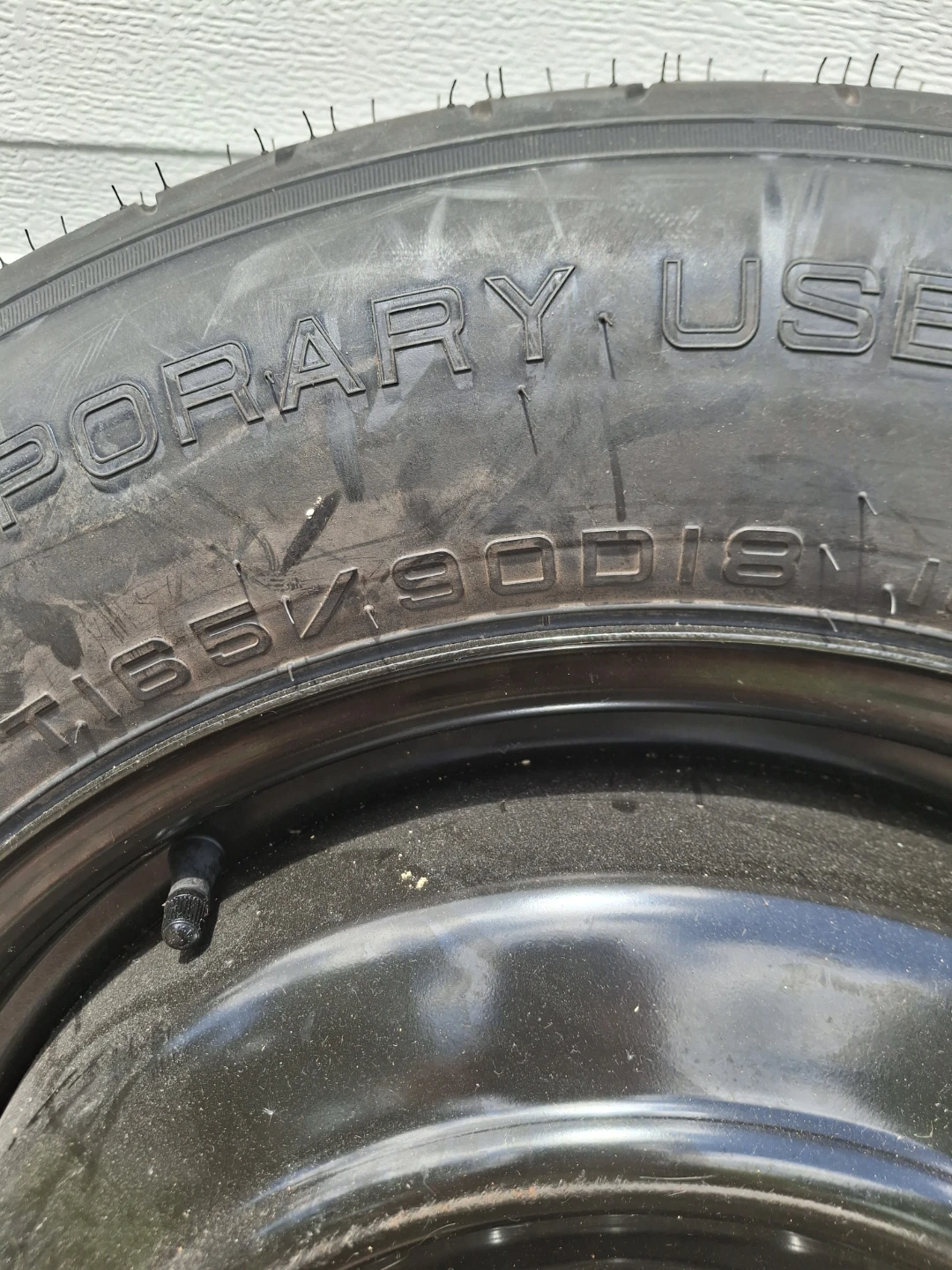 Toyota Tacoma spare tire - photo 2