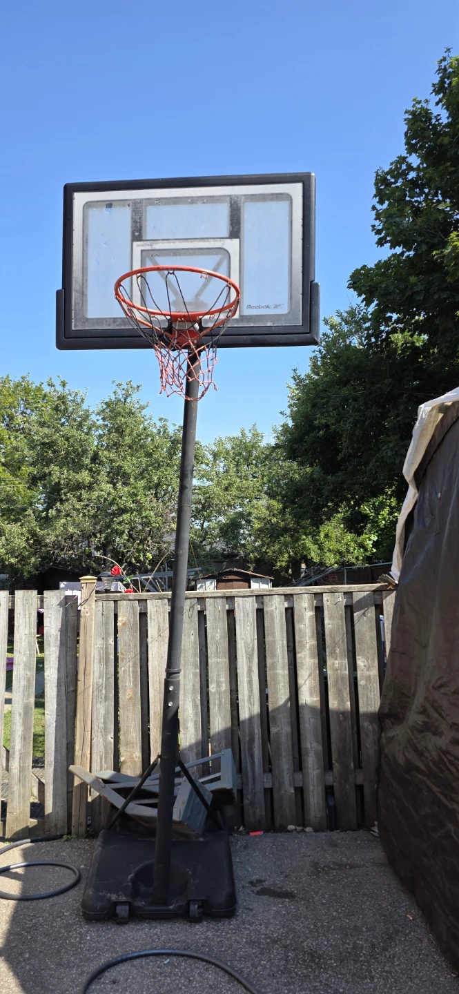 Reebok Portable Basketball Hoop