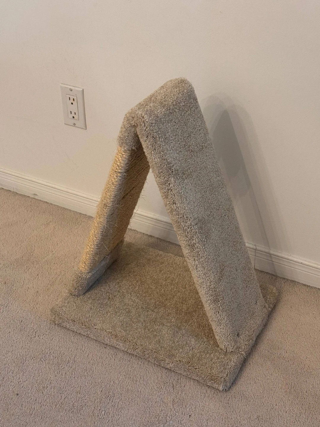 Cat Scratching Post