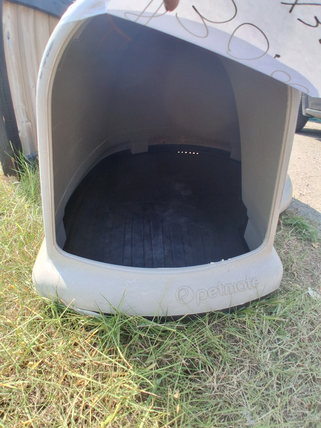 Petmate Dog House - photo 2