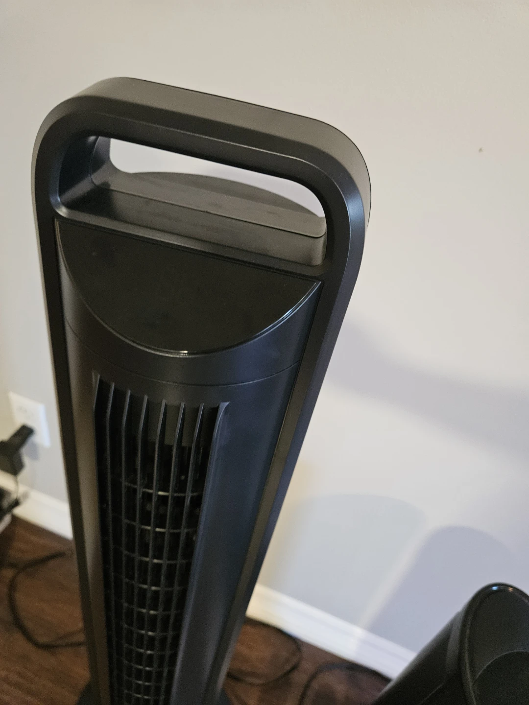 Seville Classics ULTRASlimline Tower Fan EHF10266 - photo 2