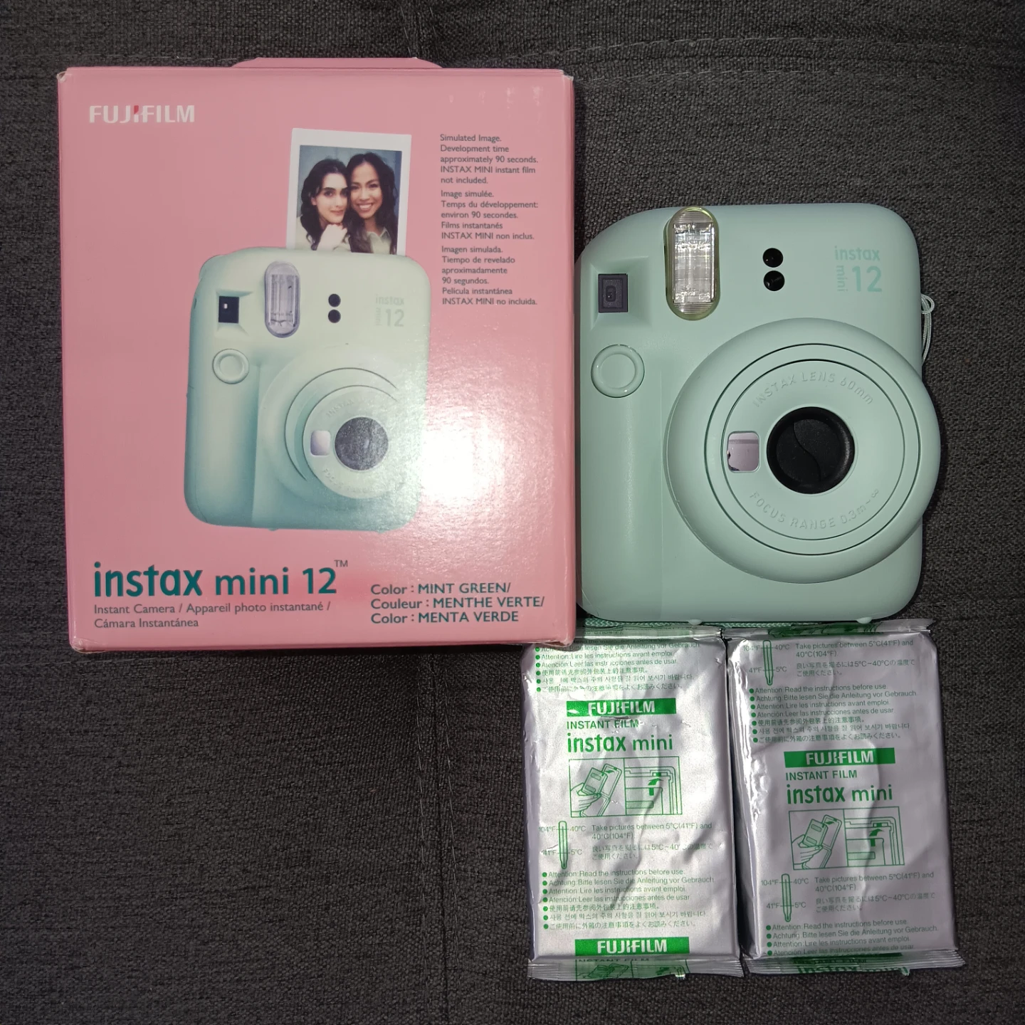 Fujifilm Instax Mini 12 Instant Camera + 28 Flims
