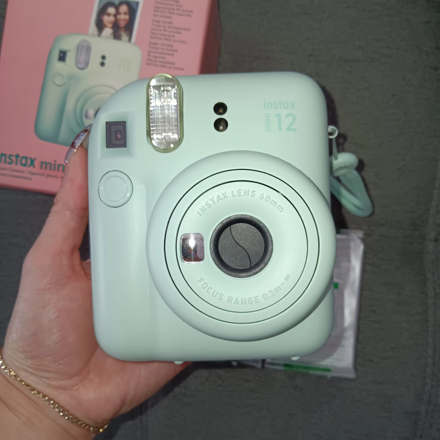 Fujifilm Instax Mini 12 Instant Camera + 28 Flims - photo 3
