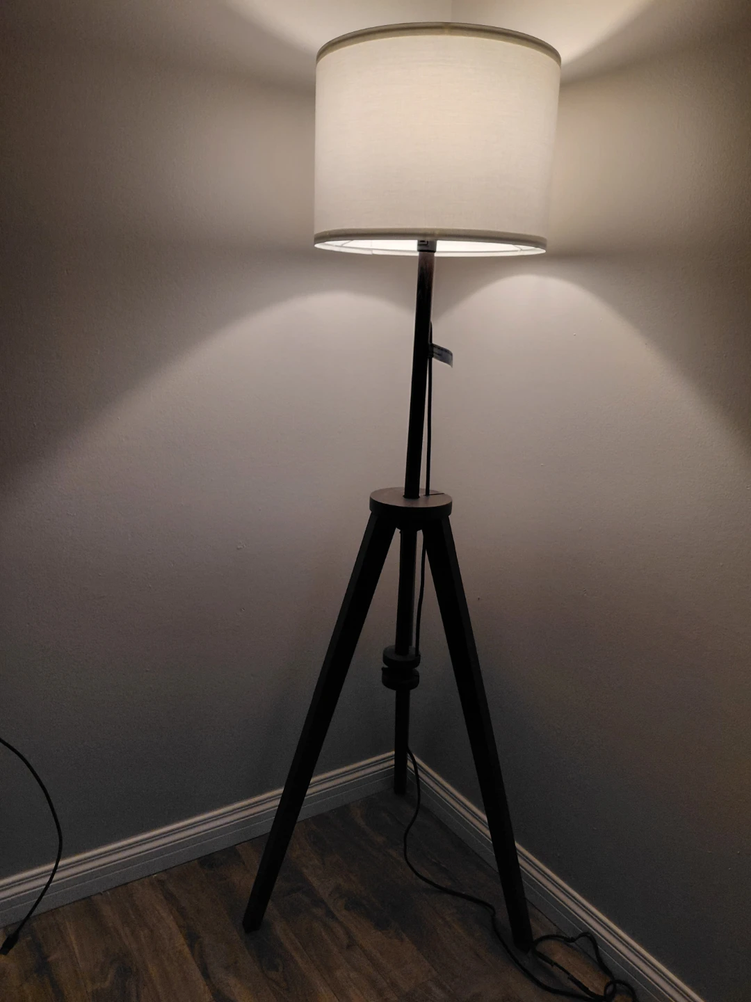 2x IKEA Tripod Floor Lamp with White Shade - photo 2