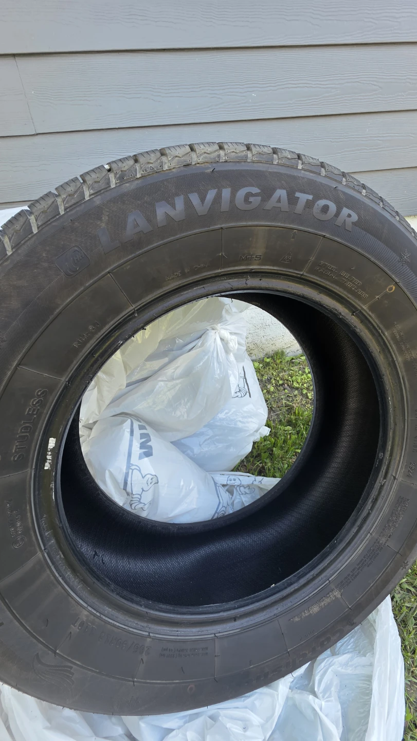 2 sets 18" used tires all season and winter tire. - photo 3