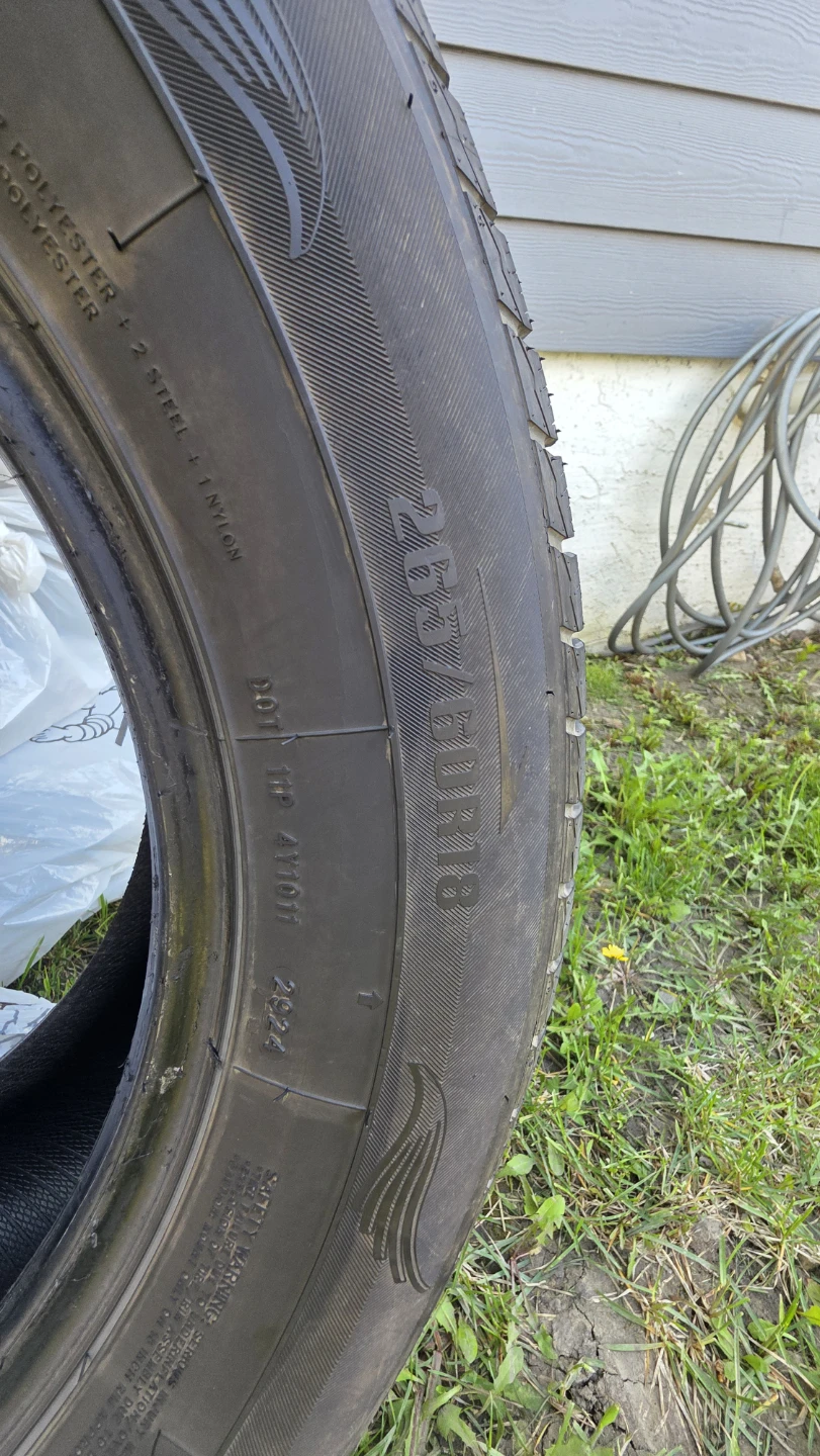 2 sets 18" used tires all season and winter tire. - photo 4