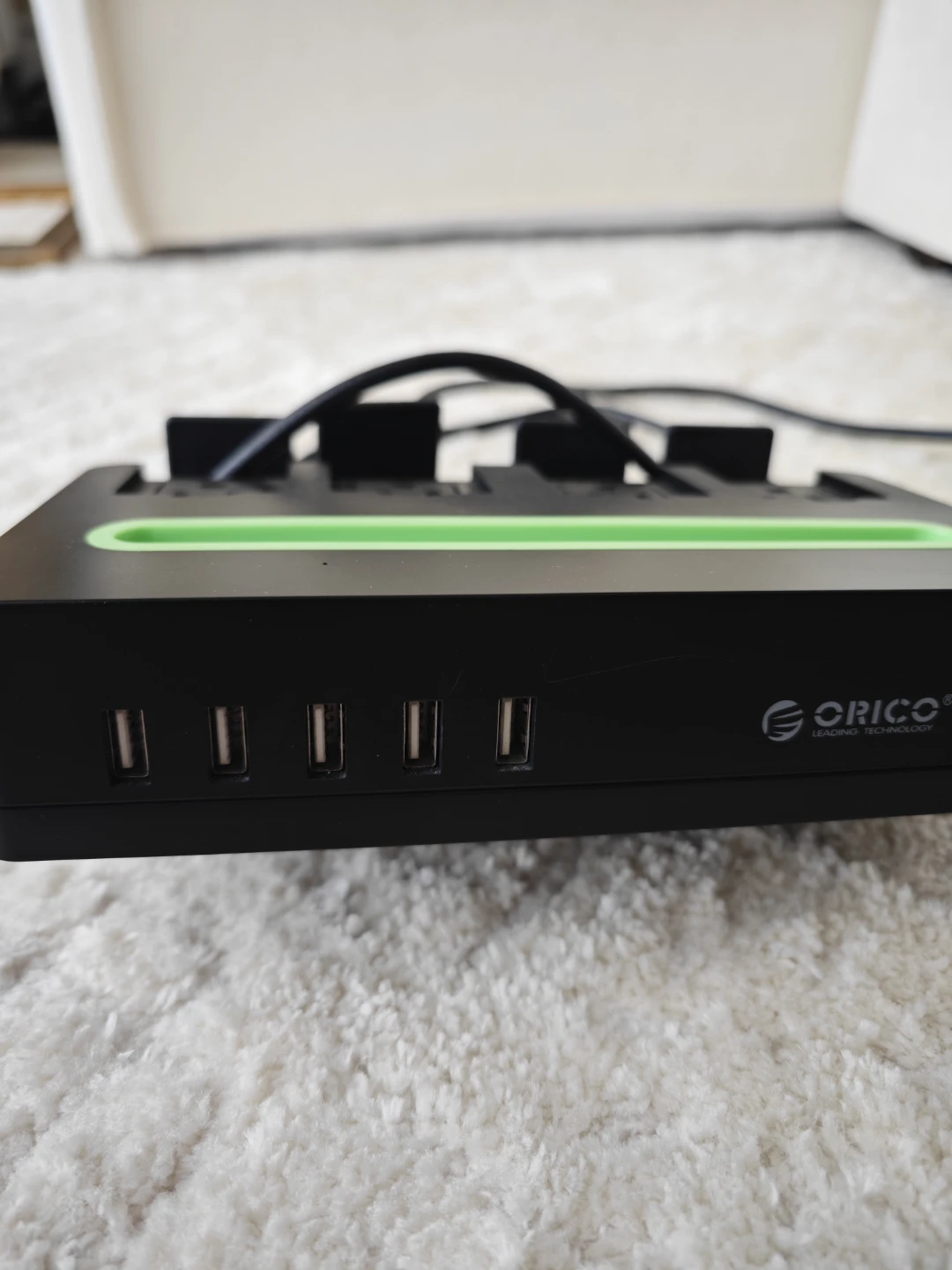 ORICO Desktop Power Center Charging Station - photo 2
