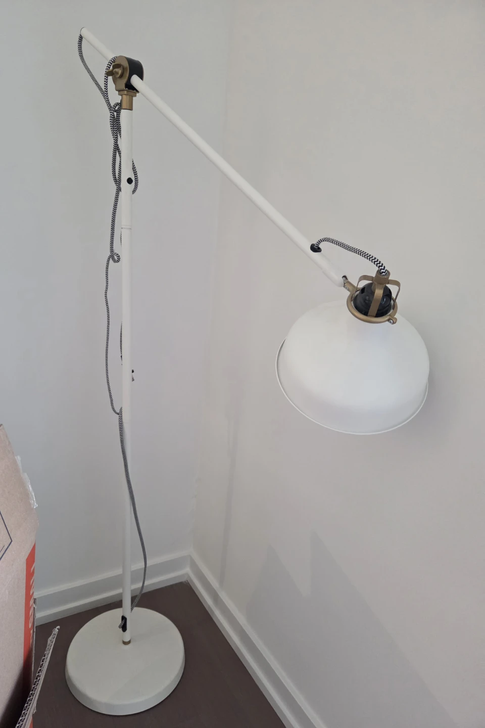 IKEA RANARP Floor Lamp White - photo 4