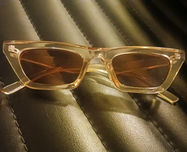 Cat-eye Sunglasses