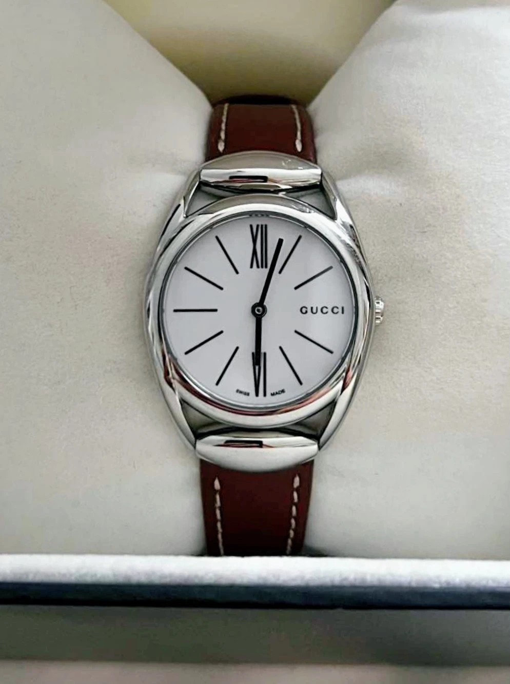NWT Woman's Gucci 139 Horsebit Watch - photo 2