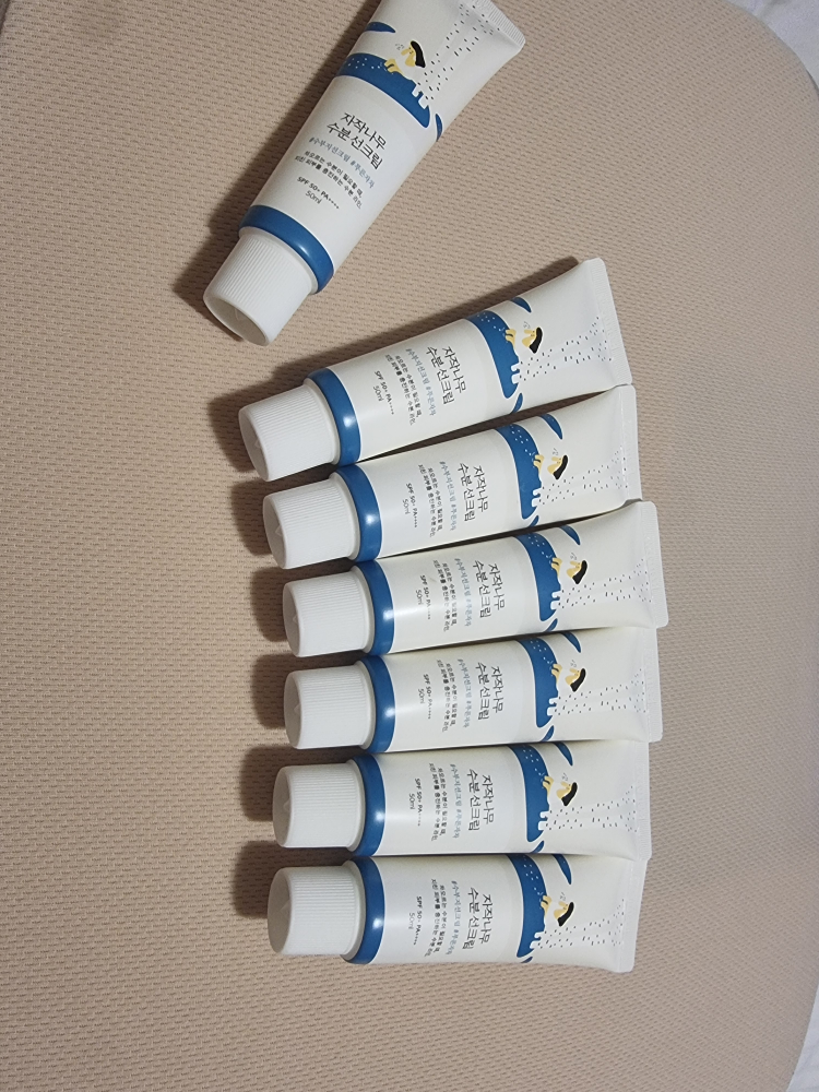 korean roundlap Sunscreen SPF50+ PA++++ Tubes