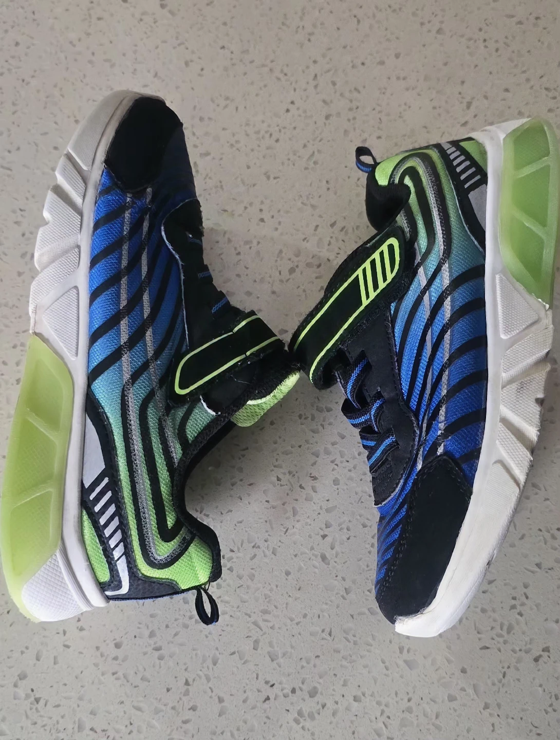 Kids Blue & Green Striped Athletic Shoes - photo 4