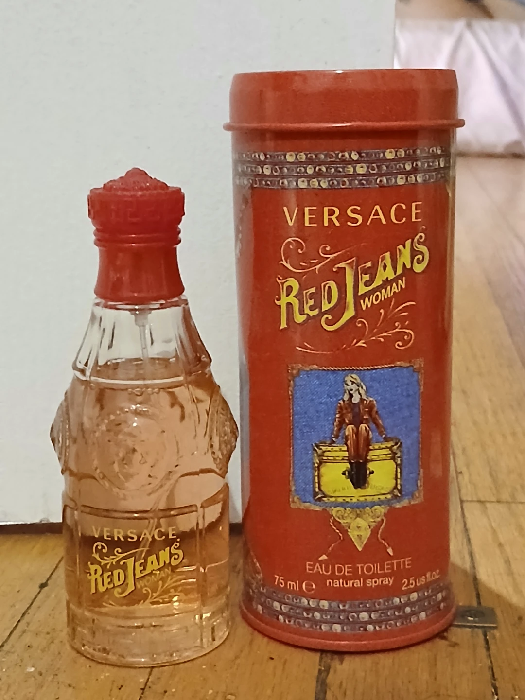 Versace Red Jeans Woman Eau de Toilette 75ml Natural Spray - photo 2