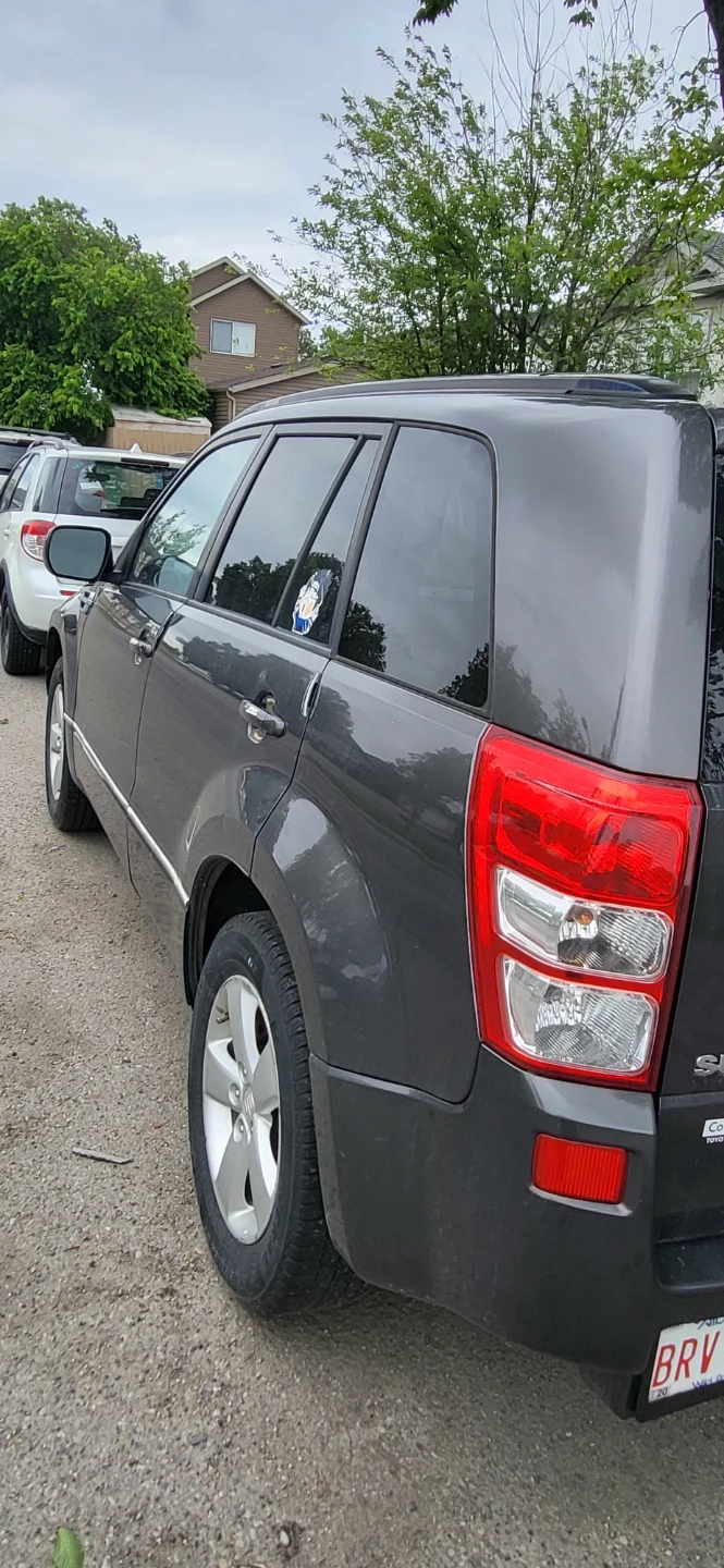 2010 suzuki grand vitara! $7000 or best offer! - photo 2