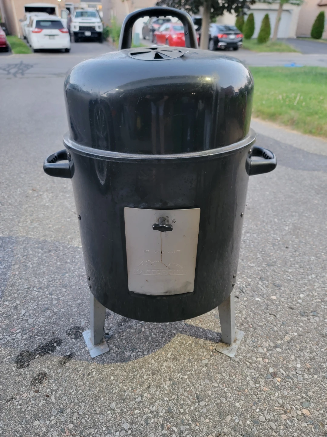 Vertical charcoal bbq smoker - photo 4