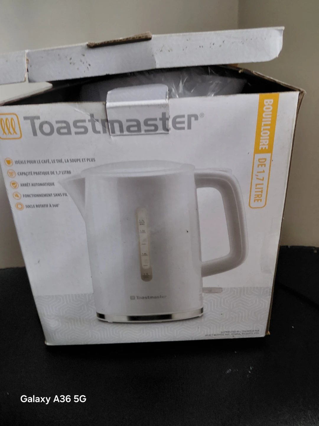 Toastmaster White Electric Kettle 1.7L