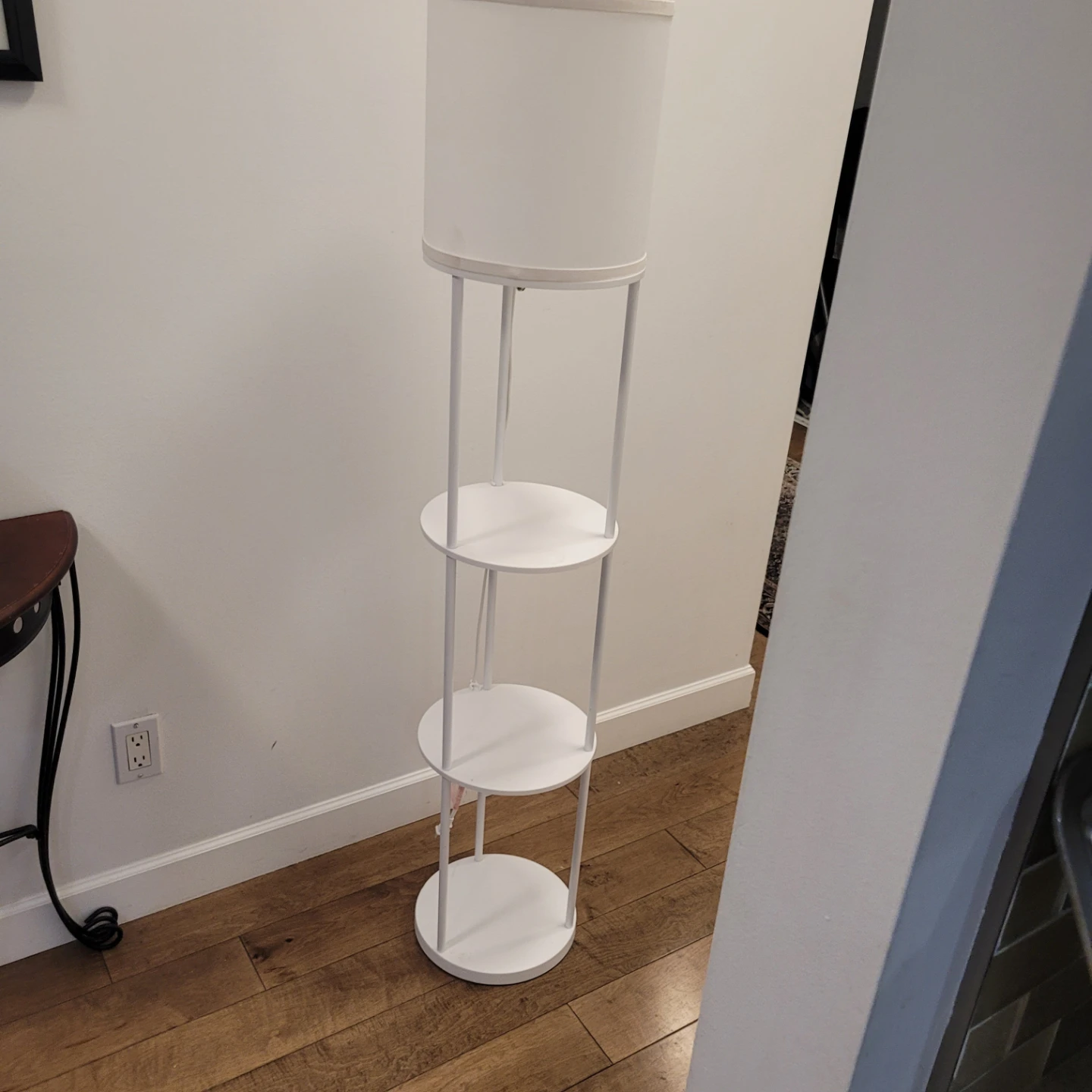 TRENDY AND CUTE White Floor Lamp with Shelves