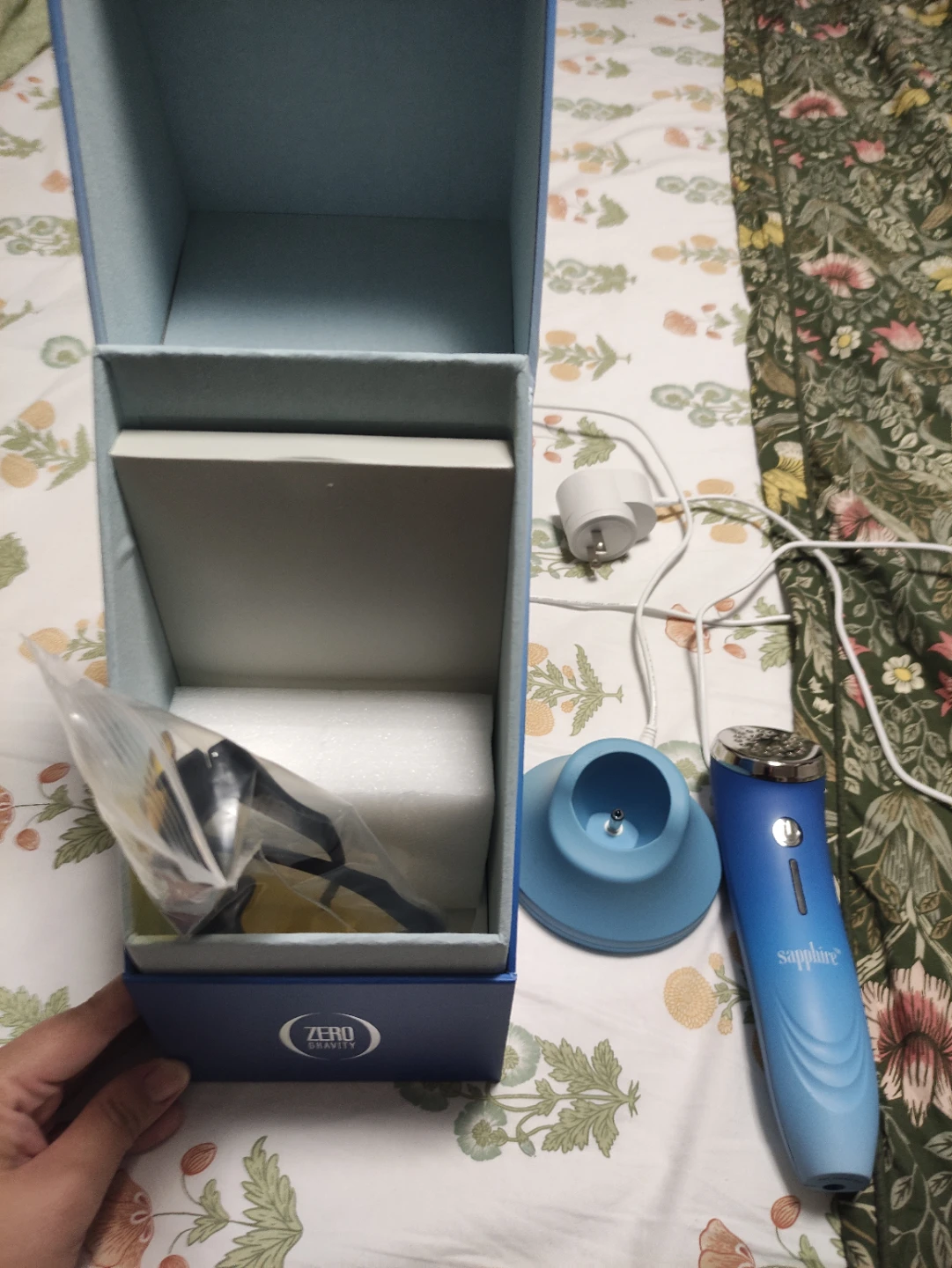 Zero Gravity Sapphire Blue Light Therapy Device - photo 2