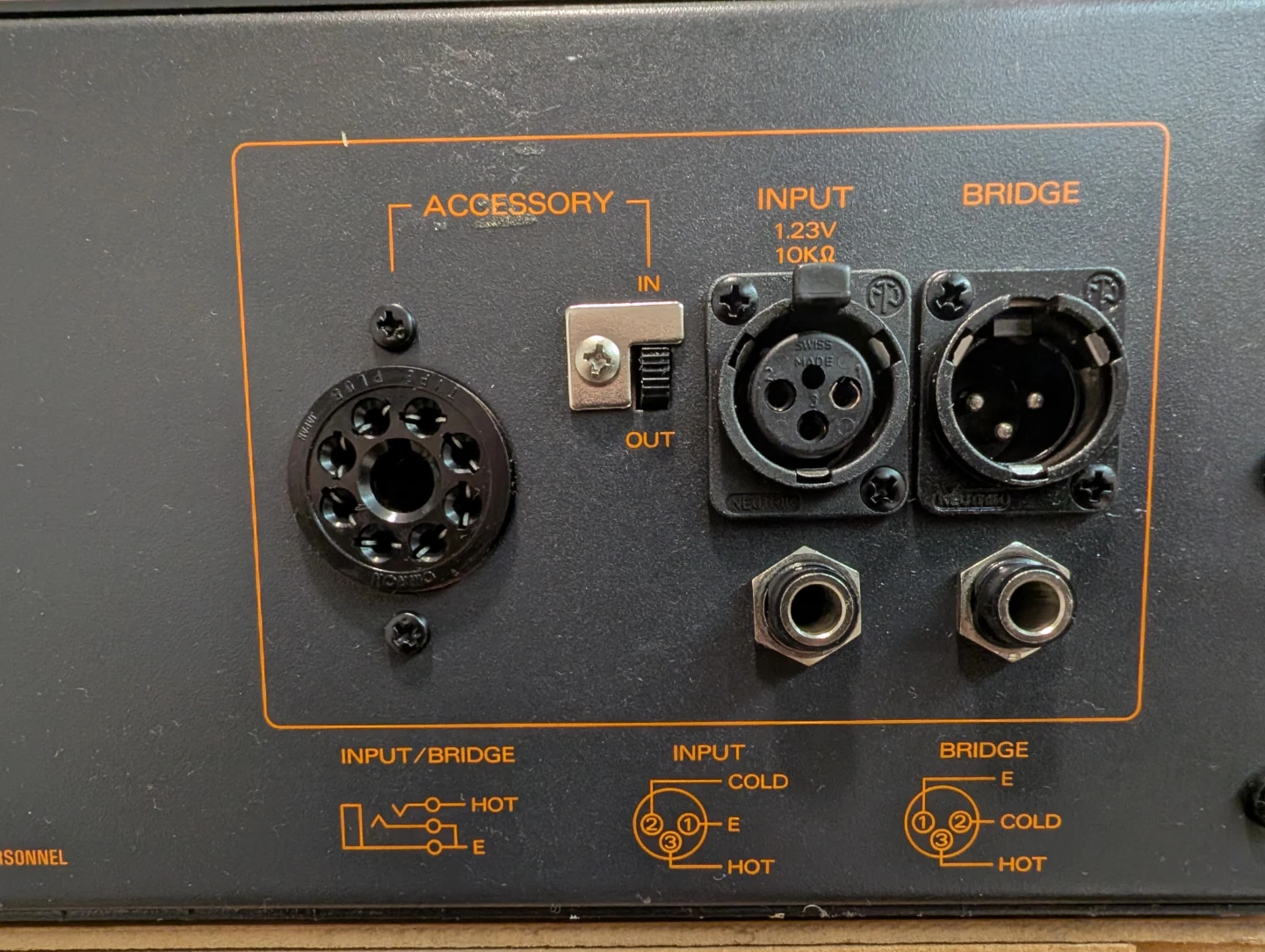 TOA Power Amplifier Model P150M - photo 2