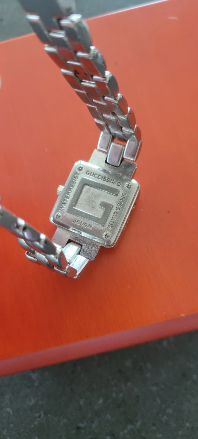 Gucci "G" Logo Watch - photo 3