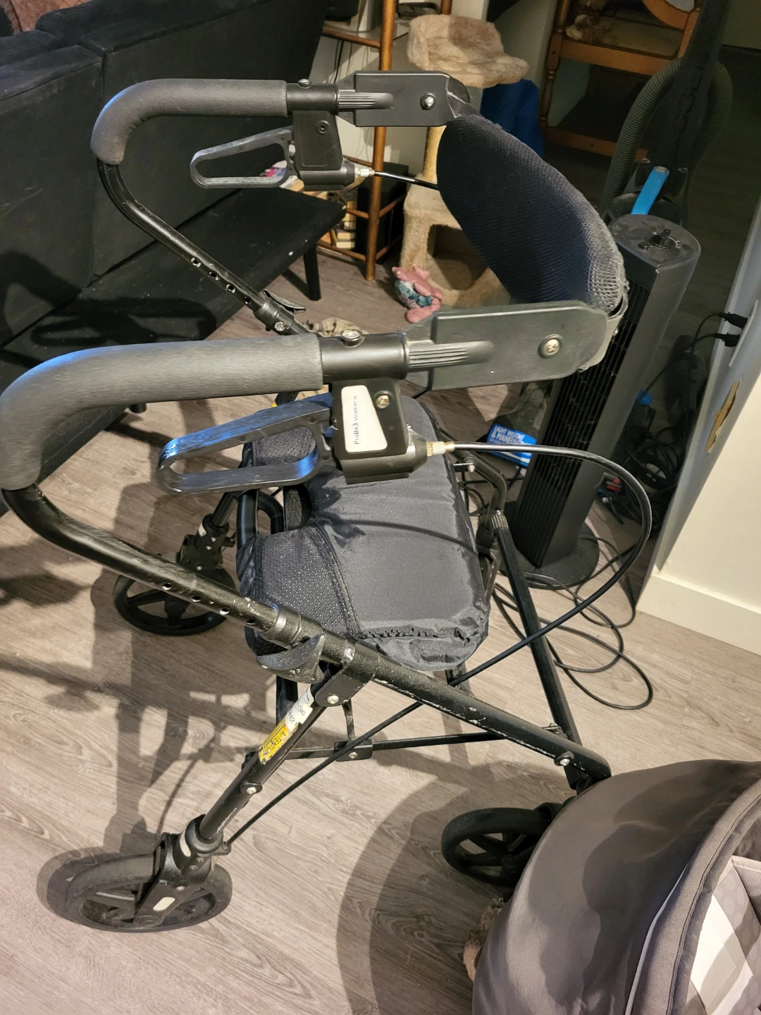 Evolution Walker Rollator - photo 3
