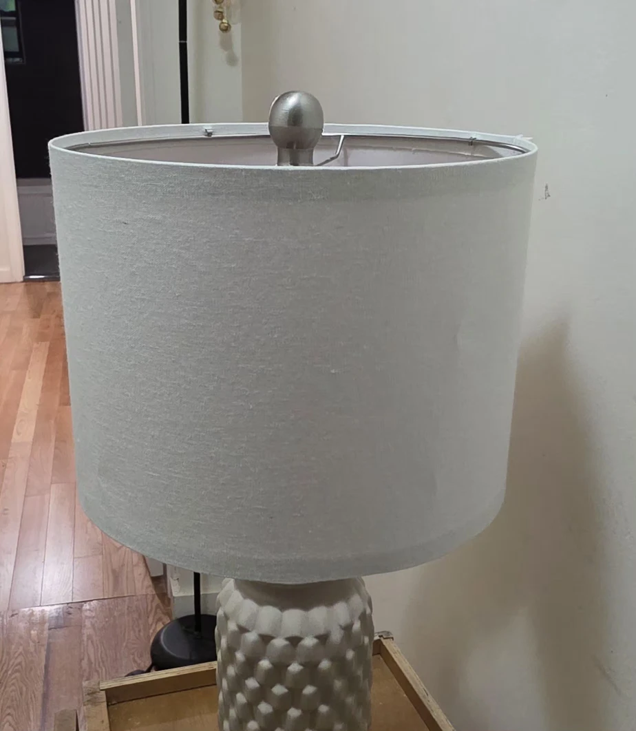 Textured Ceramic Table Lamp - photo 3