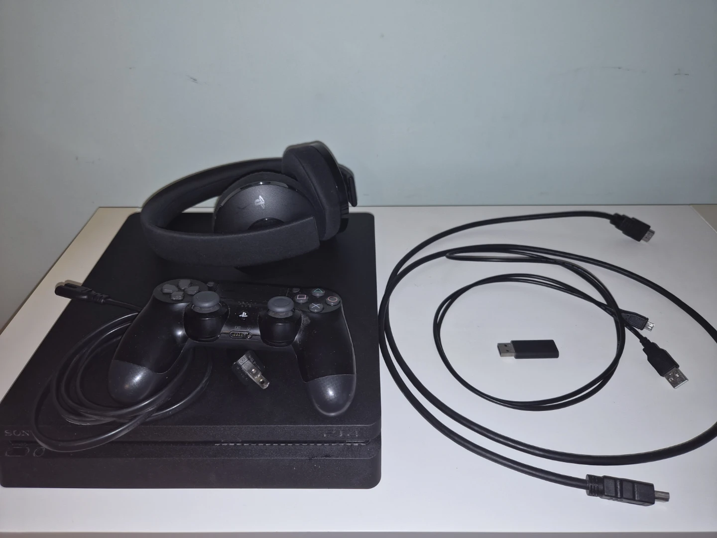 PS4 slim (500 gb) w/ controller & wireless headset