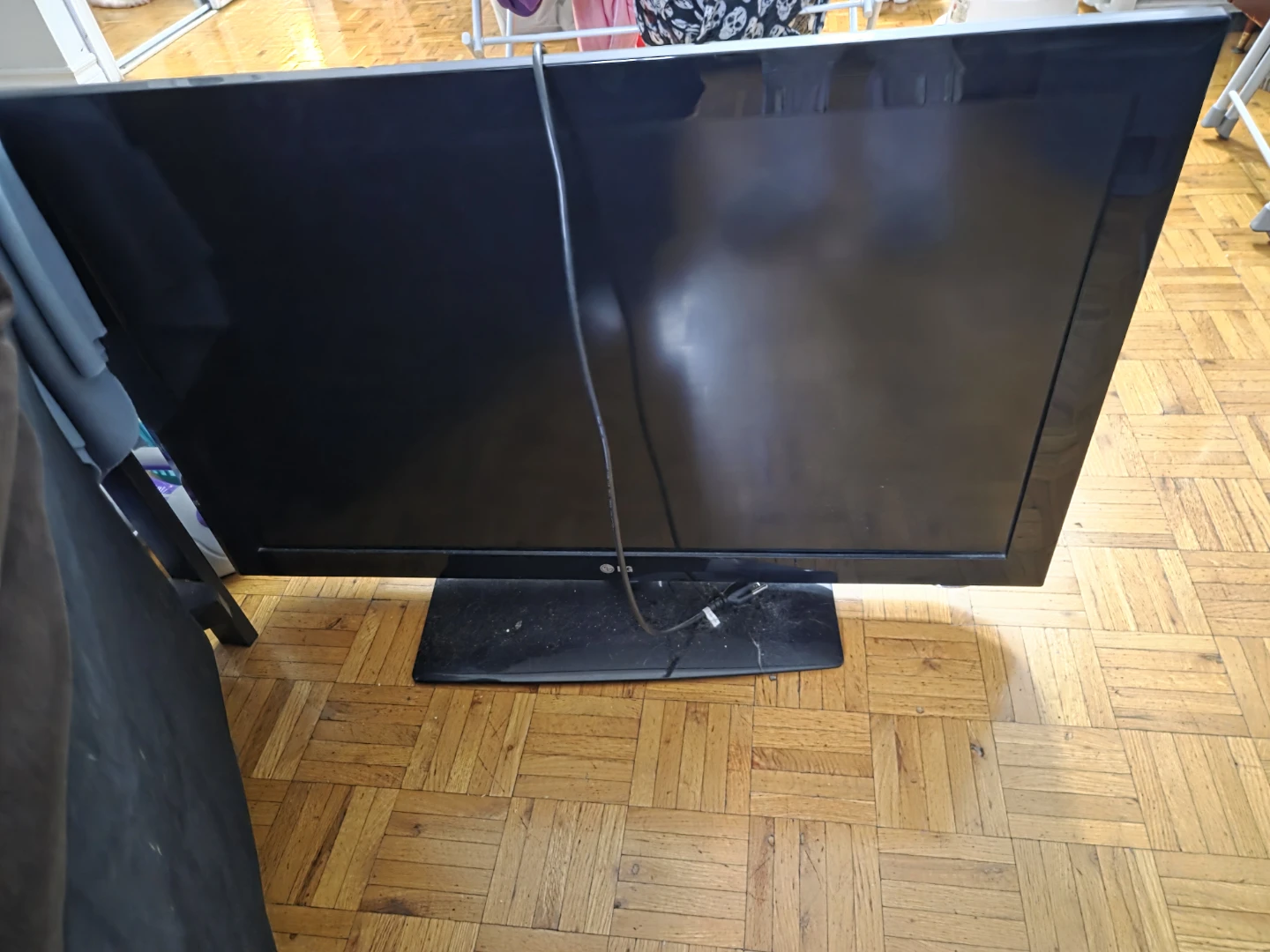 LG Flat Screen TV