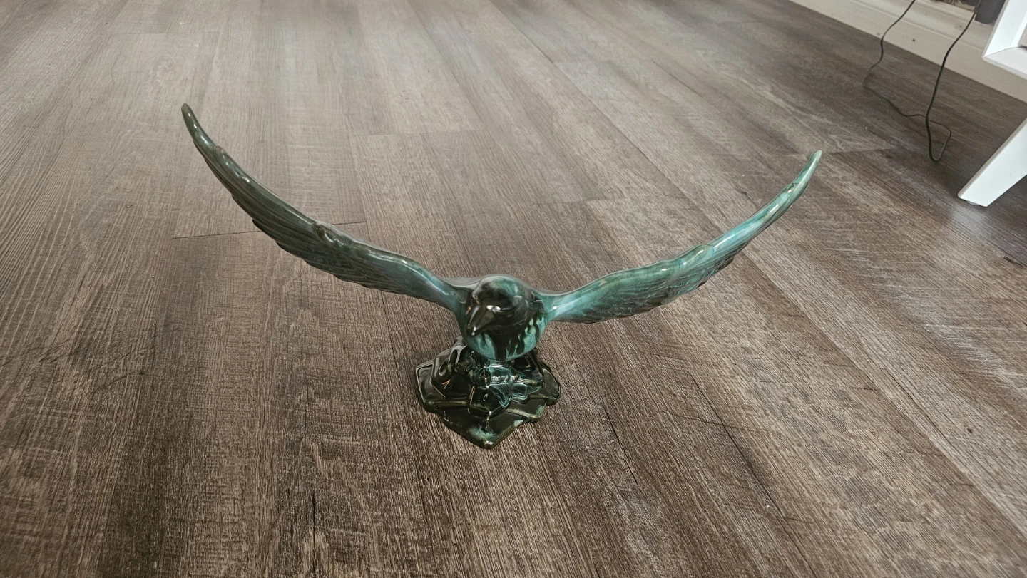 Vintage Blue Mountain Pottery Eagle