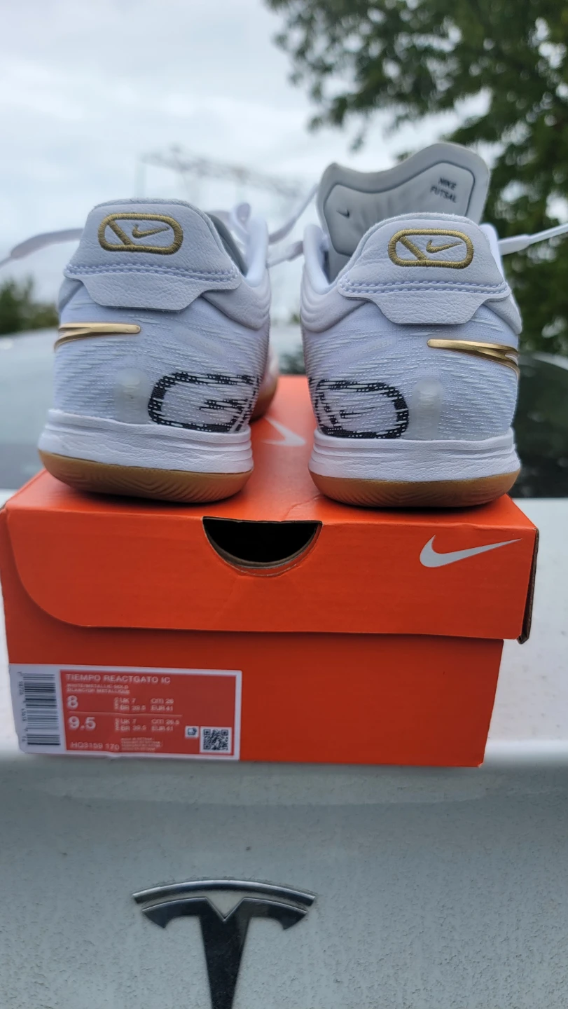 Nike Tiempo Reactgato IC White/Gold Soccer Shoes - photo 2