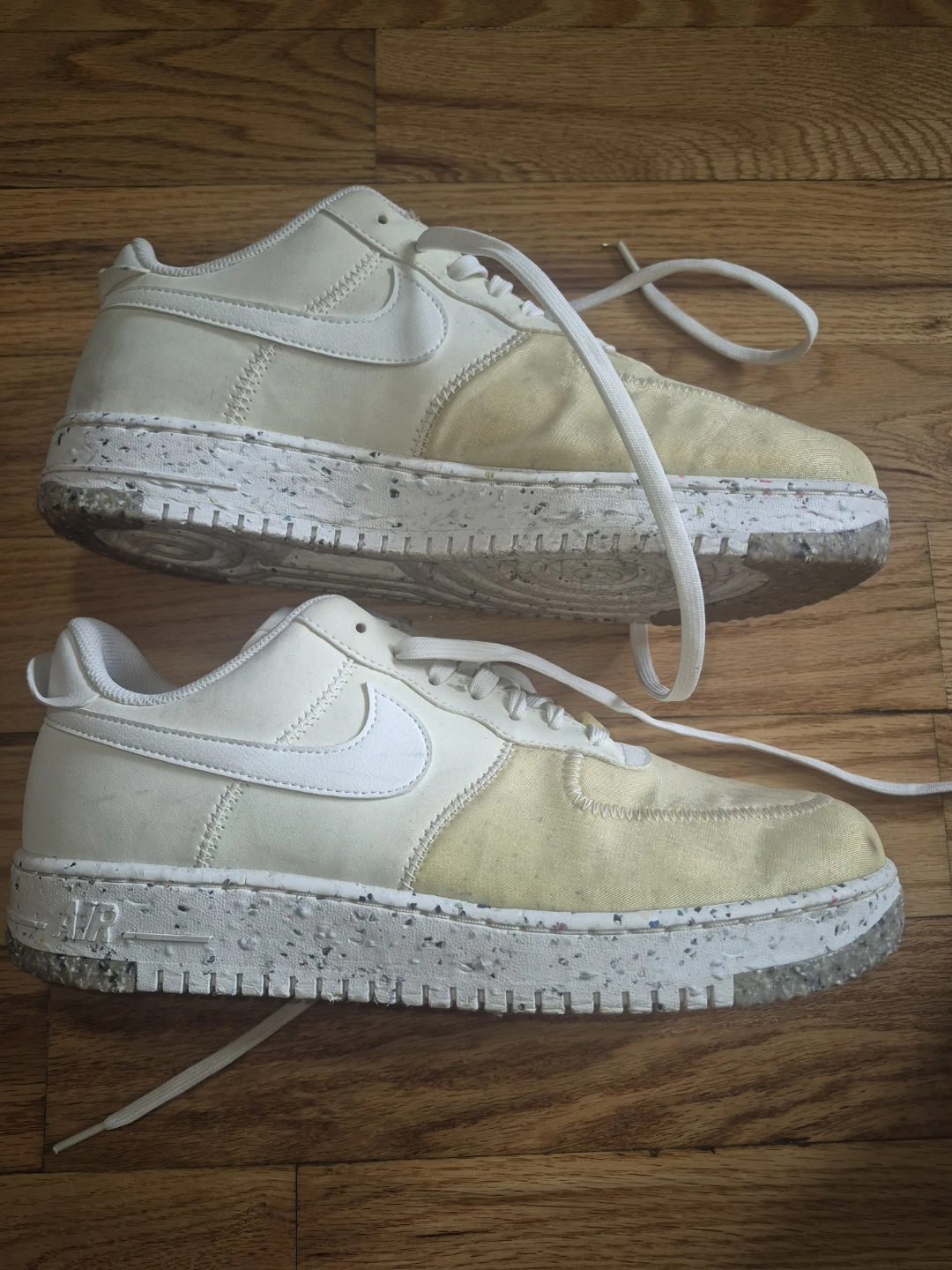 Bundle of 4 Pairs of  sneakers - photo 2