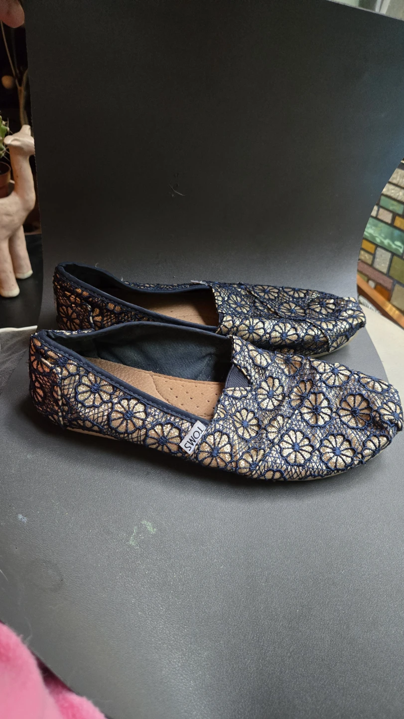 TOMS Women's Shoes Navy/Gold Floral Lace Size 8.5 - photo 2