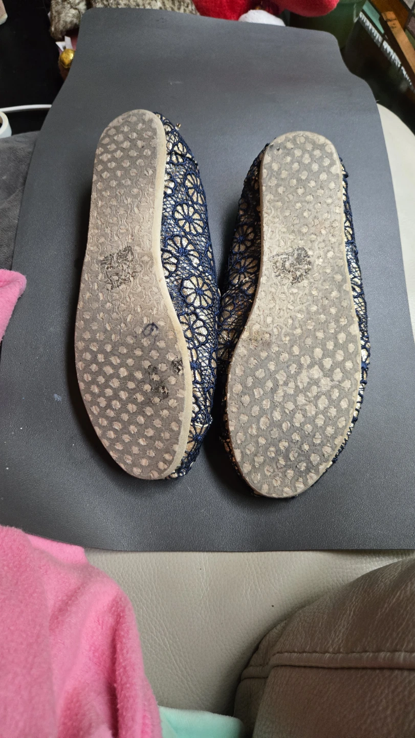 TOMS Women's Shoes Navy/Gold Floral Lace Size 8.5 - photo 4