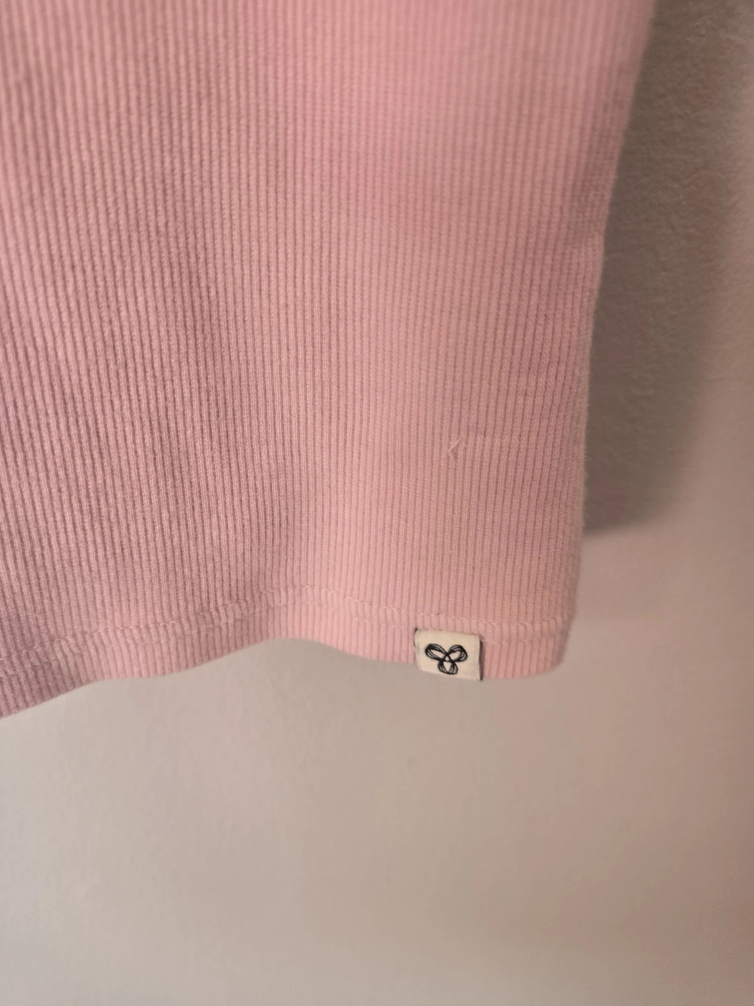 TNA Pink Ribbed Tank Top - photo 2
