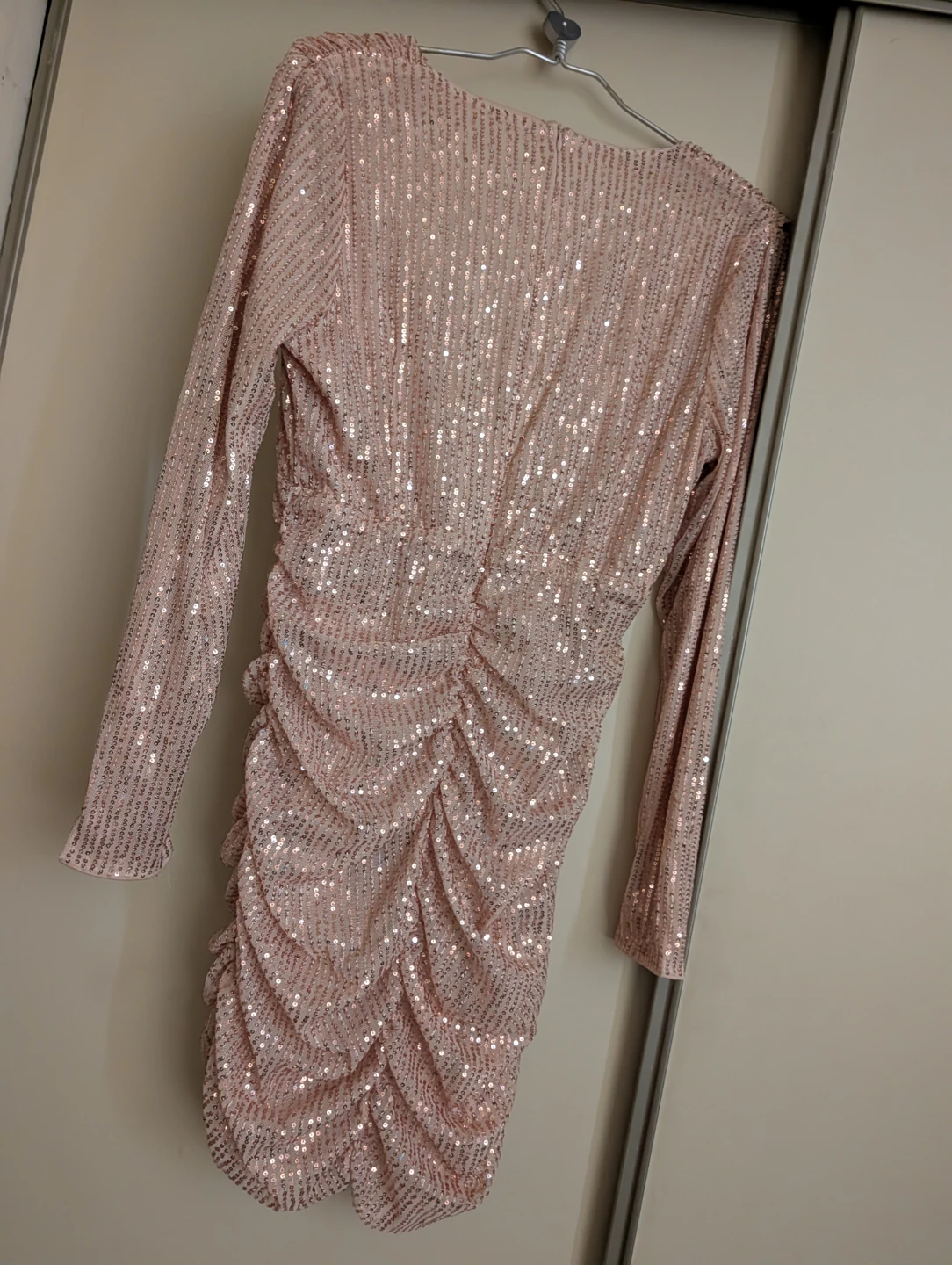 Champagne sequin dress - photo 3