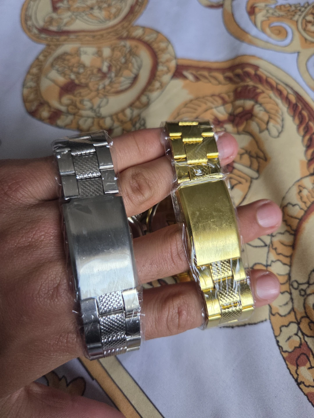 Geneva Watches - Gold and Silver Tones - photo 3