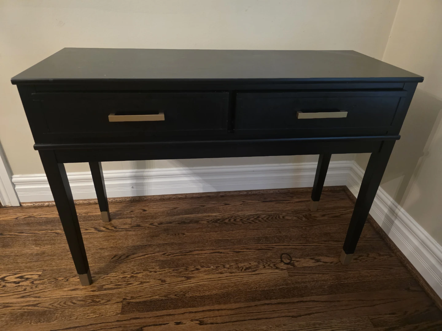 Modern Black Bedroom Set – Dresser + 2 Matching Nightstands