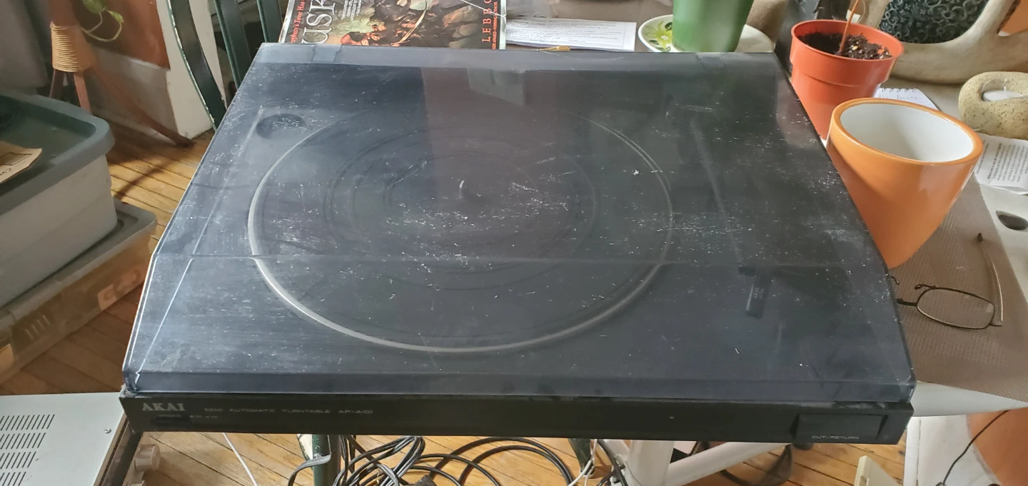 AKAI AP-A101 Automatic Turntable not working - photo 2