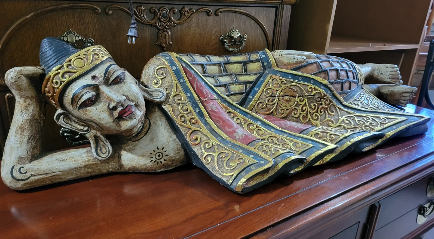 Vintage Carved Wood Reclining Buddha – Gold Leaf & Jewel Accents - photo 3