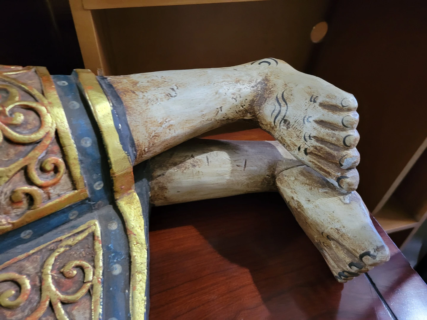 Vintage Carved Wood Reclining Buddha – Gold Leaf & Jewel Accents - photo 5