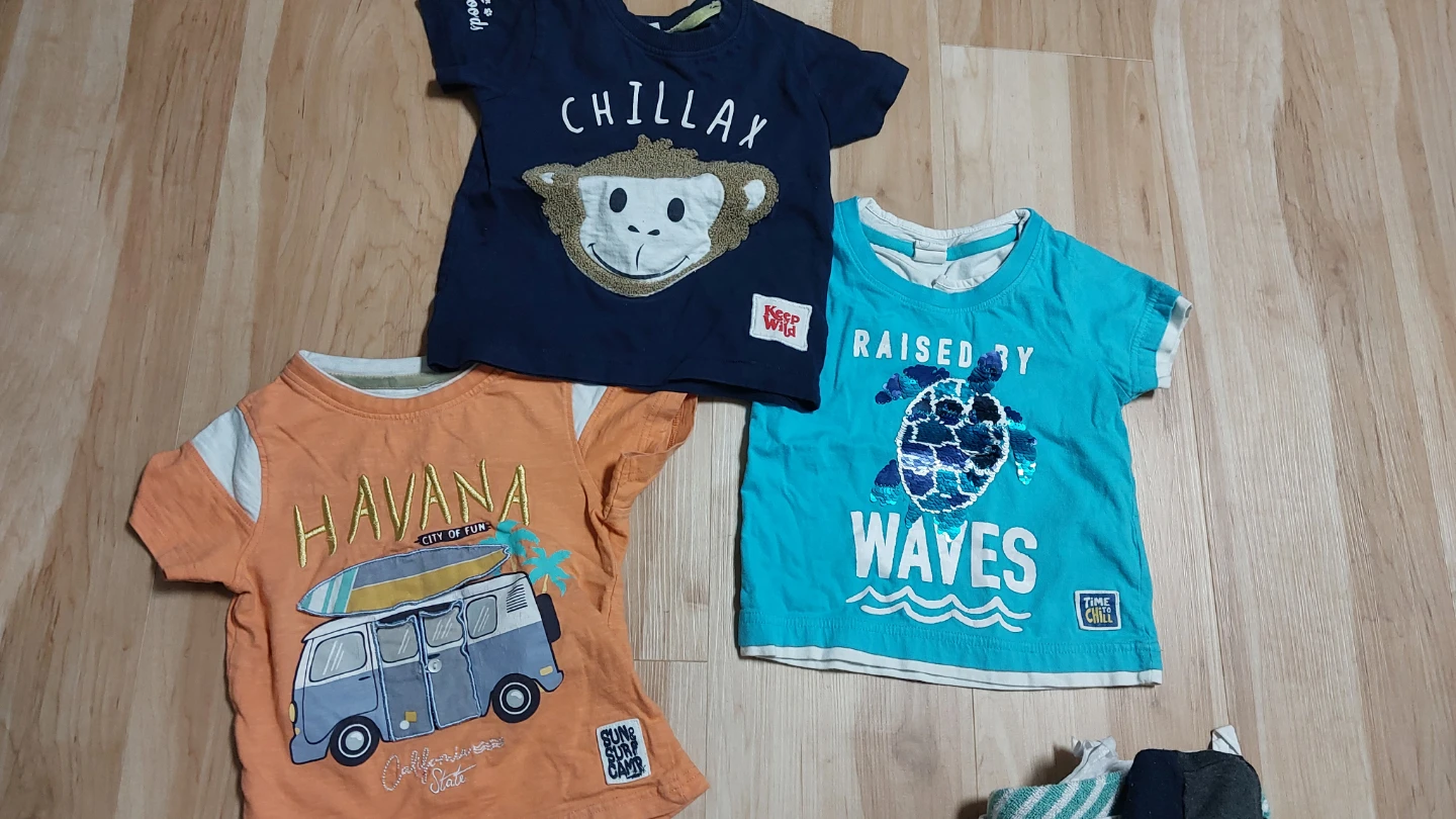 Bundle of 3 Kids' T-shirts 2-3yrs size like new