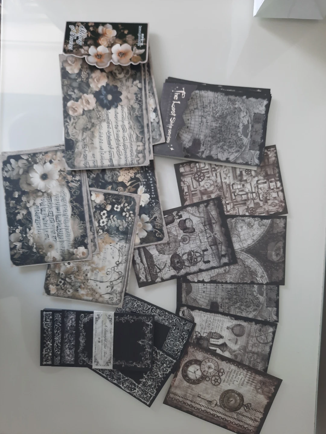 Scrapbook and diary supplies - photo 3