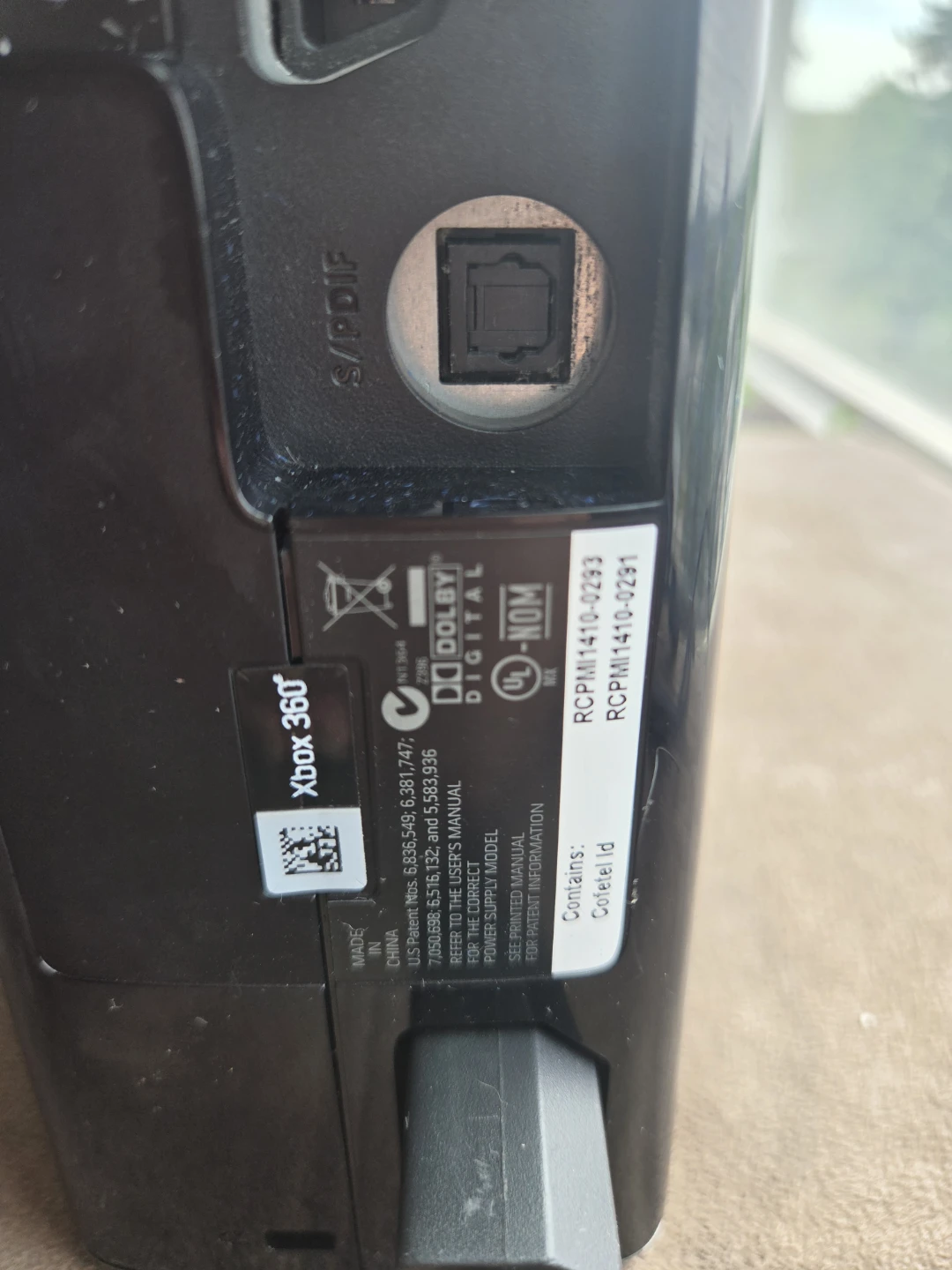 Xbox 360 S Console - photo 4